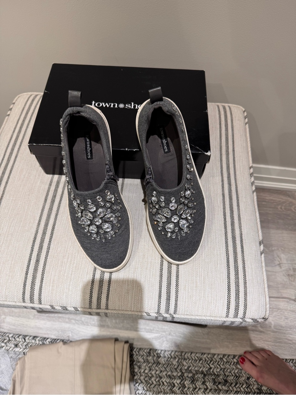 Town Shoes Women's Gray Embellished Slip-On Sneakers, size 9